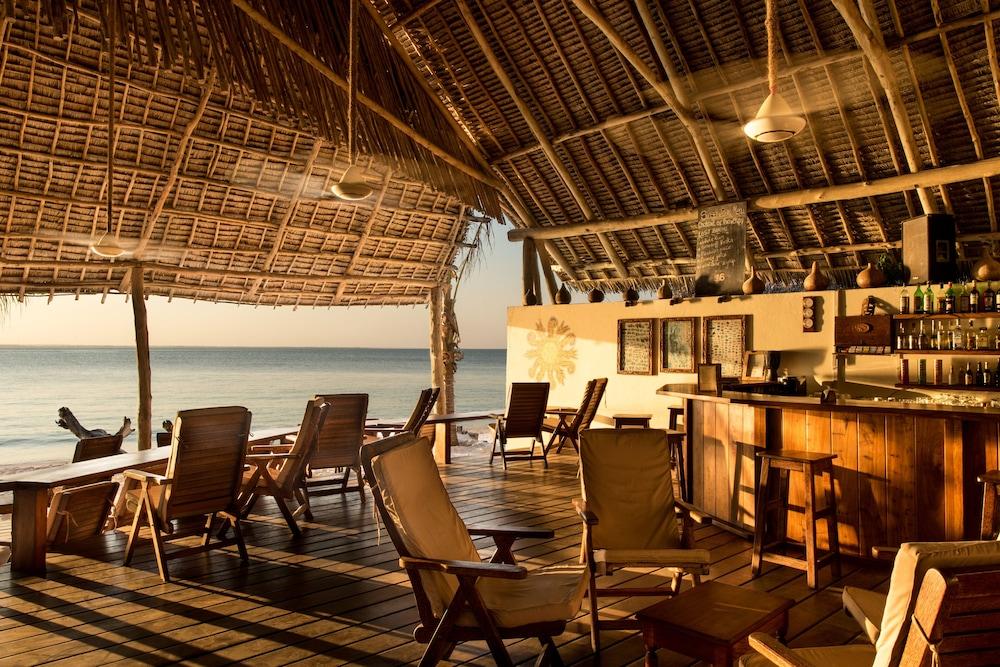 Michamvi Sunset Bay Hotel Bagian luar foto