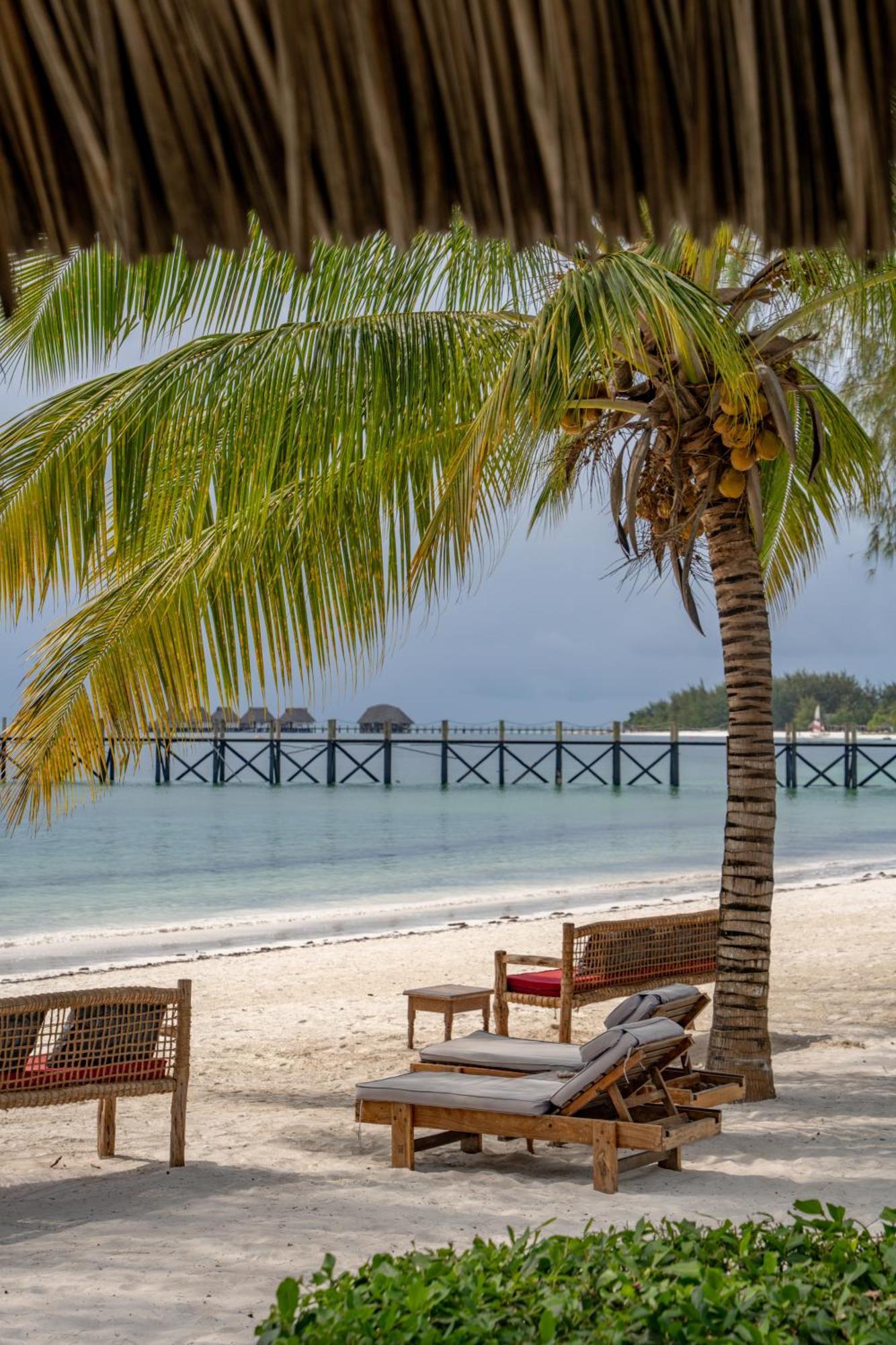 Michamvi Sunset Bay Hotel Bagian luar foto