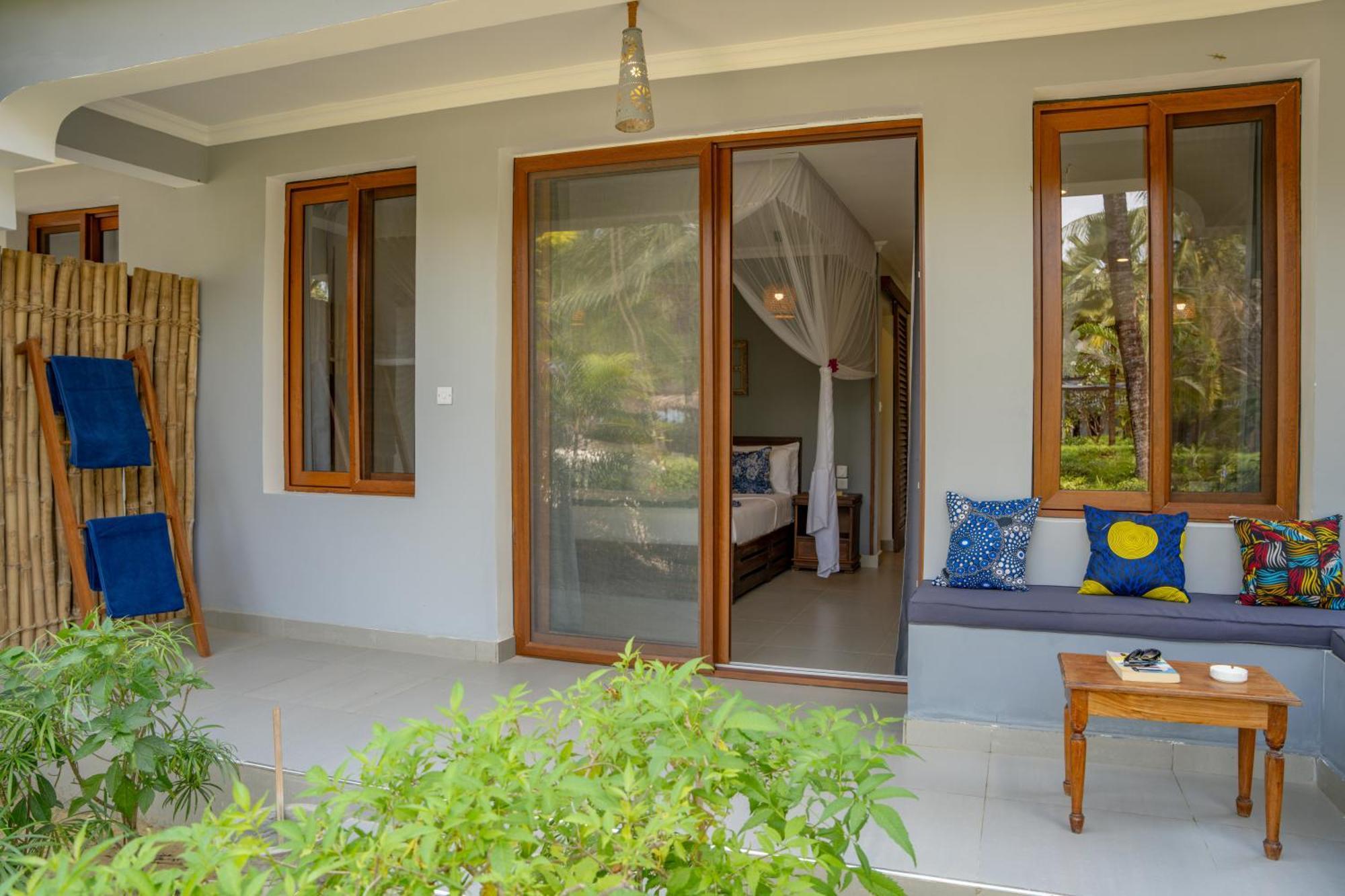 Michamvi Sunset Bay Hotel Bagian luar foto